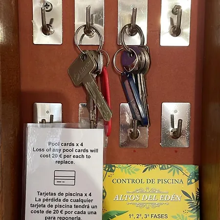 2 Bedroom Beautiful 300m From With Pool! Apartamento *