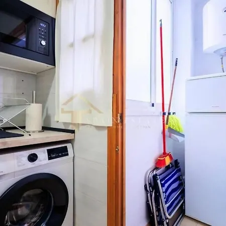 2 Bedroom Beautiful 300m From With Pool! * Torrevieja