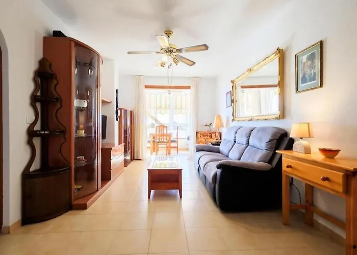 Apartamento 2 Bedroom Beautiful 300m From With Pool! *